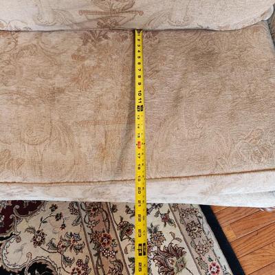 Love Seat Sofa 60"X 36" X34