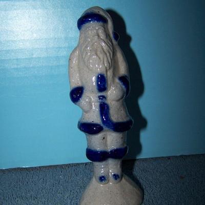 LOT 48 GREAT COLLECTABLE STONEWARE SANTA SALMON FALLS