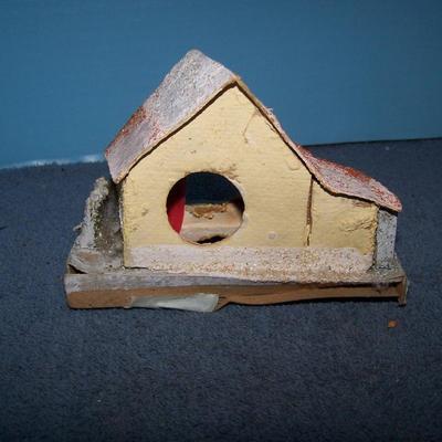 LOT 54 VINTAGE SUPER PUTZ/GLITTER BUILDINGS plus
