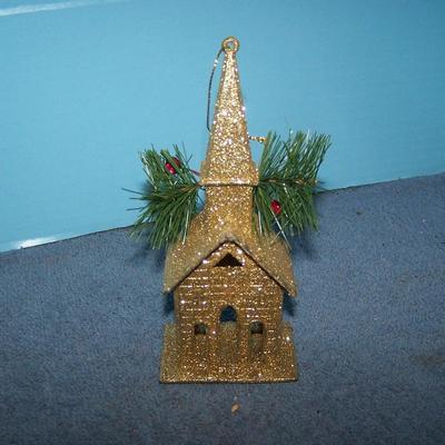 LOT 54 VINTAGE SUPER PUTZ/GLITTER BUILDINGS plus