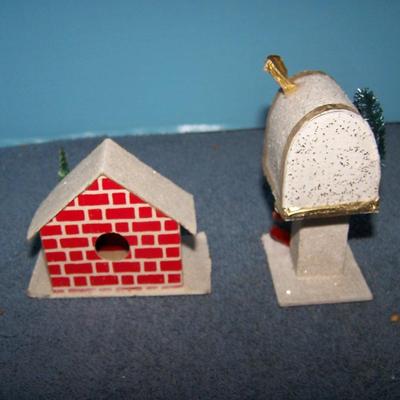 LOT 54 VINTAGE SUPER PUTZ/GLITTER BUILDINGS plus