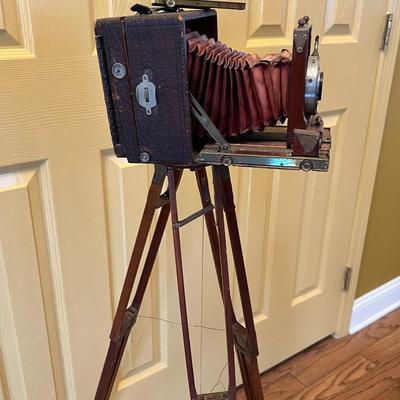 Antique Century Plate Camera w/ Stand and Accessories