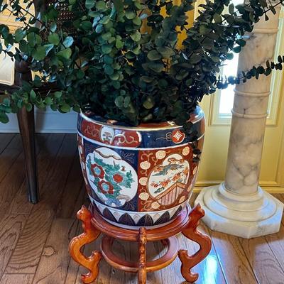 Vintage Large Japanese Gold Imari Planter Cache Hand Painted Pot