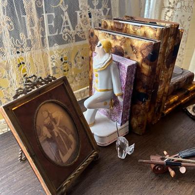 Antique Trinket Décor Lot