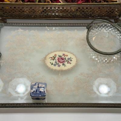 Antique Vanity Set