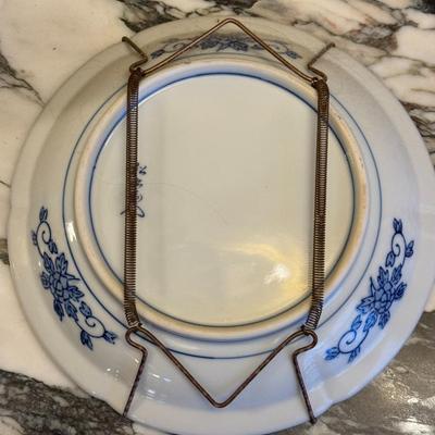 Vintage Japanese Hand Painted Imari Plates- set of 3