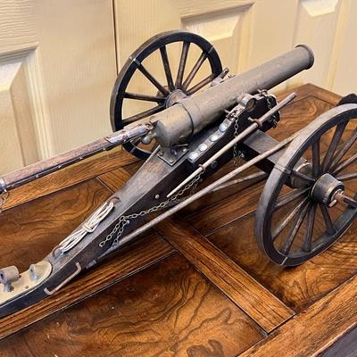 Large Model Display Cannon