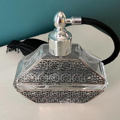 Vintage Royal Gallery Silver and Glass Perfume Atomizer Bottle with Tassel