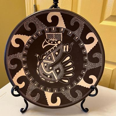 Etched Pottery Decorative Plate