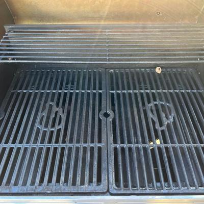 Char Broil 5-Burner Gas Grill