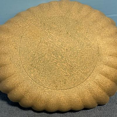 LOT 61 GREAT COLLECTABLE THANKSGIVING HALLMARK STUFF