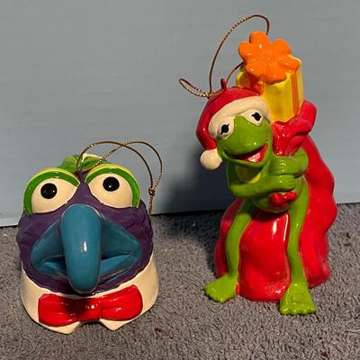 LOT 63 WONDERFUL COLLECTABLE MUPPETS ORNAMENTS--KERMIT & GONZO