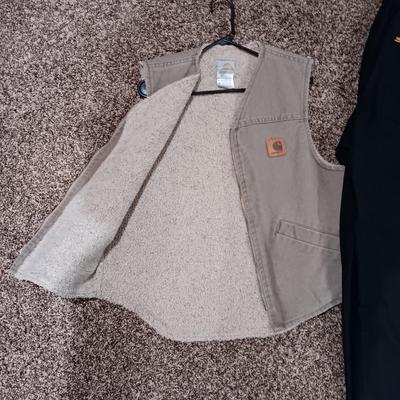 MEN'S CARHARTT SHEEPSKIN LINED VEST AND GORE-TEX PANTS