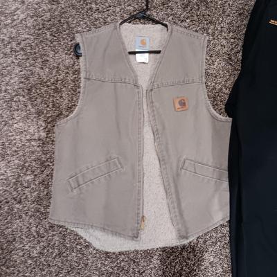 MEN'S CARHARTT SHEEPSKIN LINED VEST AND GORE-TEX PANTS