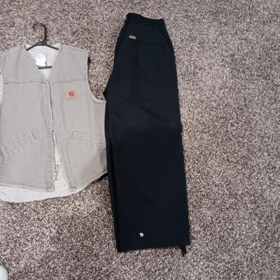 MEN'S CARHARTT SHEEPSKIN LINED VEST AND GORE-TEX PANTS