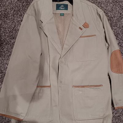 RIVER RUN FISHING VEST AND ORVIS FIELD HUNTING JACKET