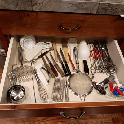 QUALITY KITCHEN UTENSILS
