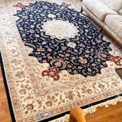 Clean 14’ x 10’ Oriental Area Rug