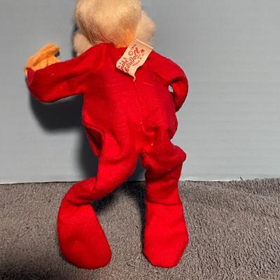 LOT 80 GREAT COLLECTABLE ANNALEE SANTA DOLLS