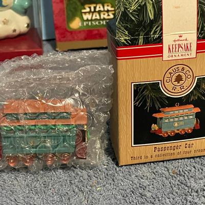 LOT 83 MOSTLY HALLMARK ORNAMENTS 1 CARE BEAR