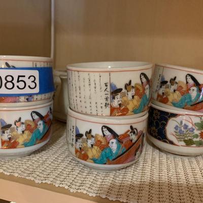 Vintage Saki Set