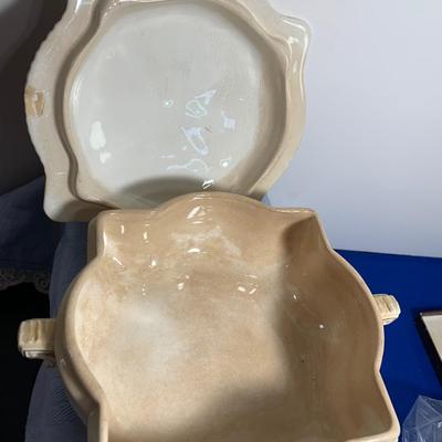 Early Covered Casserole Dish