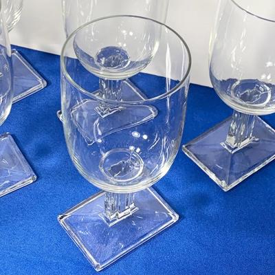 EIGHT Rectangular Base Water Goblets