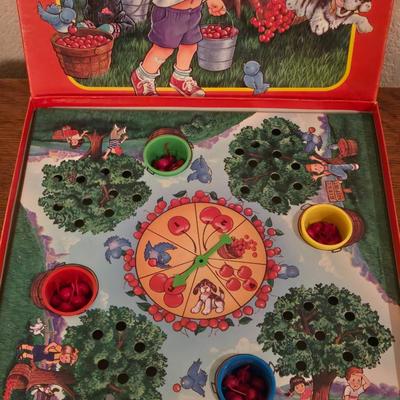 Vintage Hi Ho! Cherry-O!