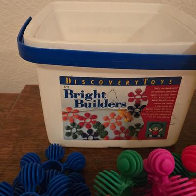 Vintage Bright Builders