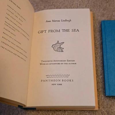 3 Vintage Poetry Books