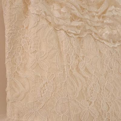Vintage Lace Bodice with Tulle Ruffles Wedding Dress