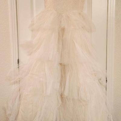 Vintage Lace Bodice with Tulle Ruffles Wedding Dress