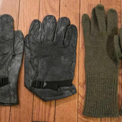 Vintage US Military Pilot Winter Leather Flight Gloves and Wool Glove Liners