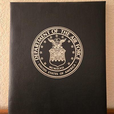 US Military Air Force Certificate Holder
