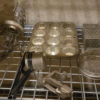 Large Vintage Kitchen Lot