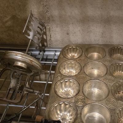 Large Vintage Kitchen Lot
