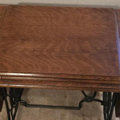 Vintage Singer Sewing Table