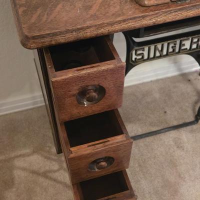 Vintage Singer Sewing Table