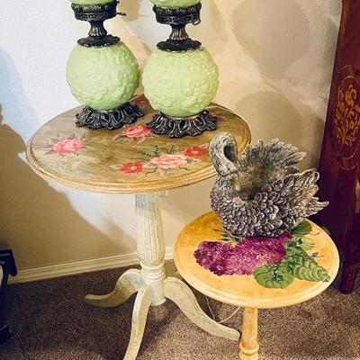 Fenton Poppy Lamps and Tables Lot