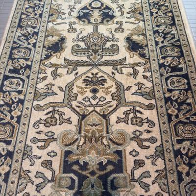 MB1024 Oriental Style Machine Made Runner 13’ x 2’8”