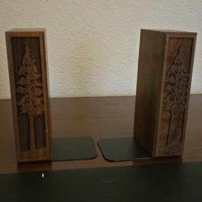 Walnut Desk Set with Etched Pine Tree