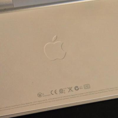 Apple Keyboard