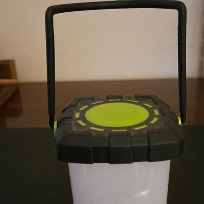 1000 Lumens Flashlight Lantern