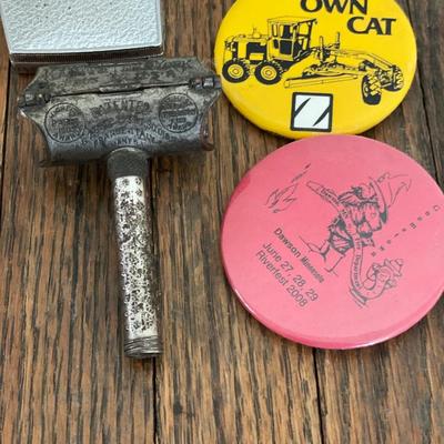 Vintage Star shaver and buttons