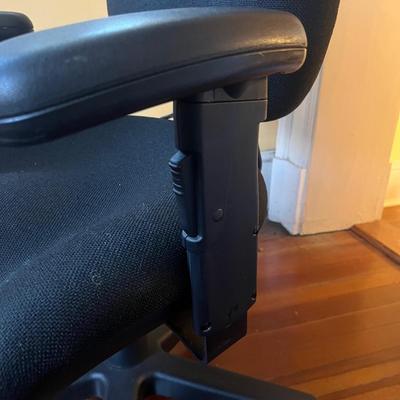 Neutral Posture Ergonomics, Inc. Office Chair (BP-MG)