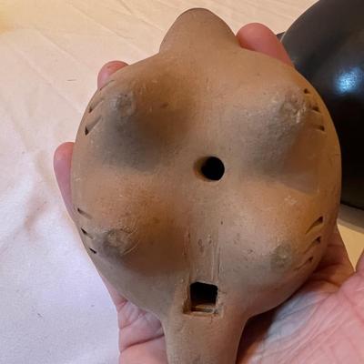 Ocarina Pottery Flute & Pair of Burnished Clay Turtle Vases (LR-RG)