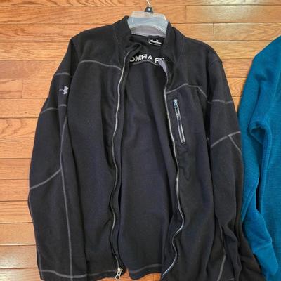 Men's Goodfellow Thermal and Under Armor Fleece Jacket