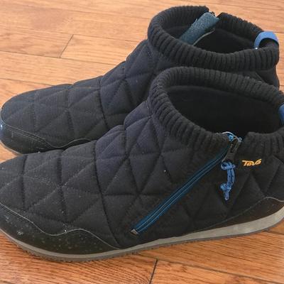 Men's Teva Shoes