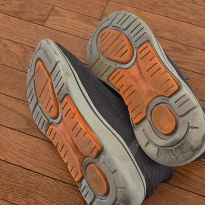 Men's Sketcher Shoes