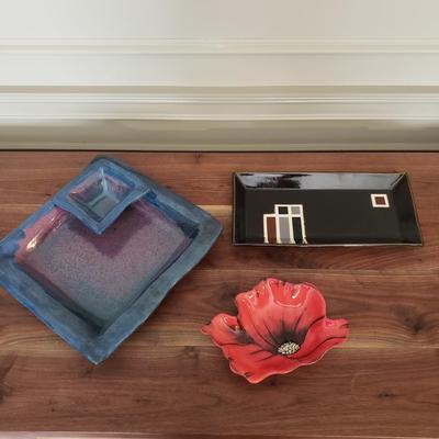 Pottery Tray & Dip Bowl, Ceramic Poppy Bowl, & Black Modern Tray (D-KD)